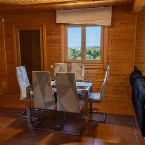https://casa-de-madera-en-calafell.catalonia-hotels.com